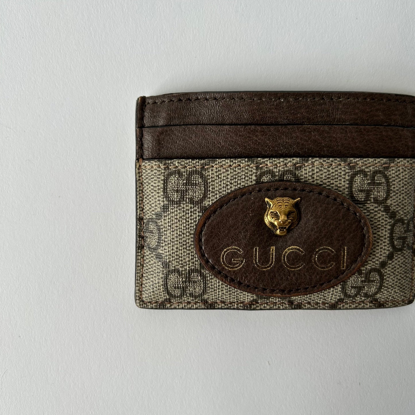 GUCCI SIGNATURE NEO VINTAGE GG SUPREME CARD HOLDER WALLET