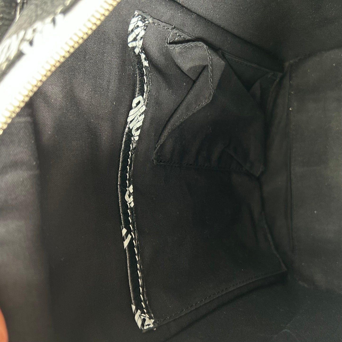 BALENCIAGA HONG KONG BAZAR LEATHER SHOPPER TOTE XS