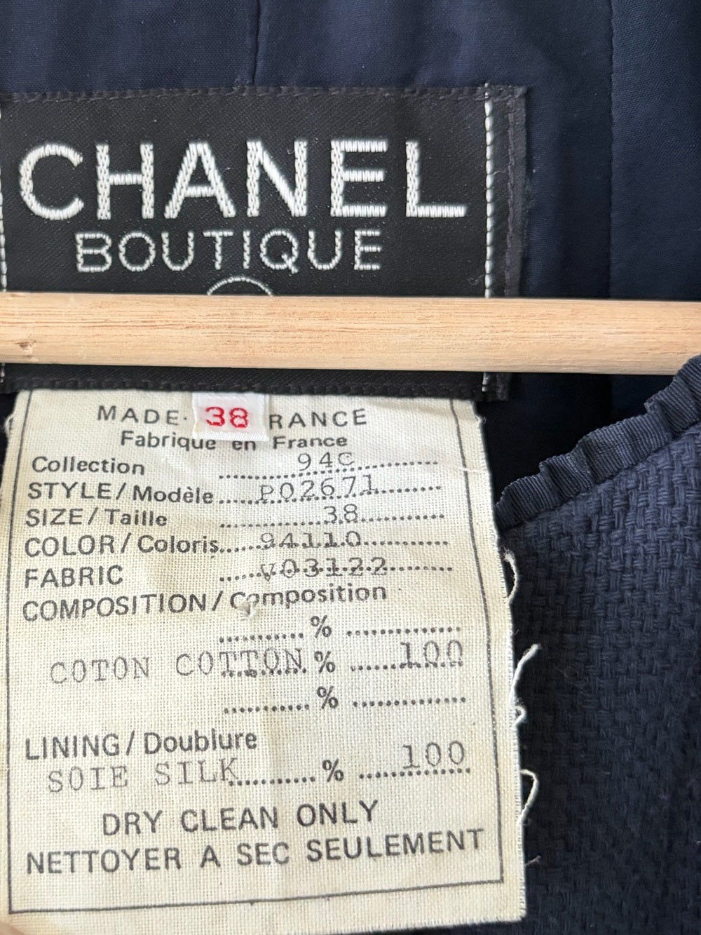 Chanel Vintage 1994 Collection Navy Gold Button Down Tweed Blazer Size 38