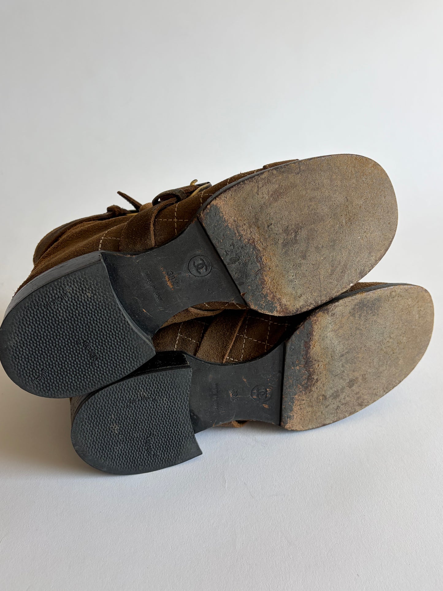 VINTAGE CHANEL SUEDE BROWN COMBAT BOOTS