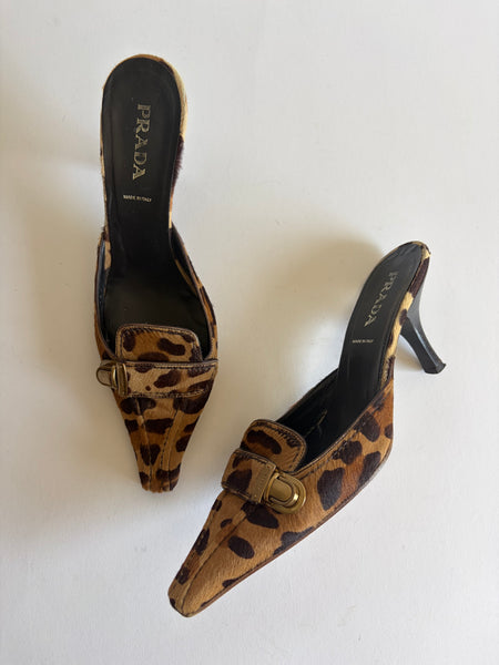 VINTAGE PRADA LEOPARD CALF HAIR POINTED TOE MULES – LE PRELOV