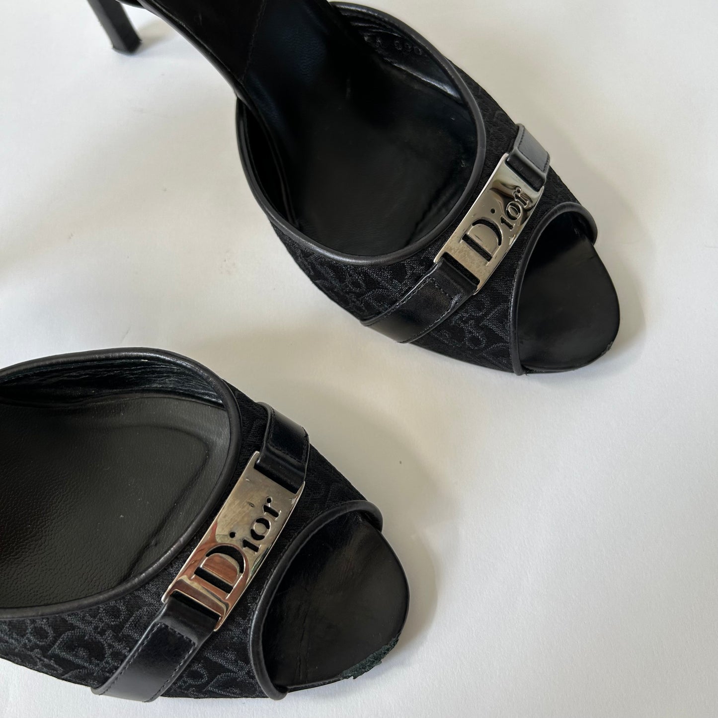 DIOR DIORISSIMO BLACK PEEP TOE HEEL SIZE 41