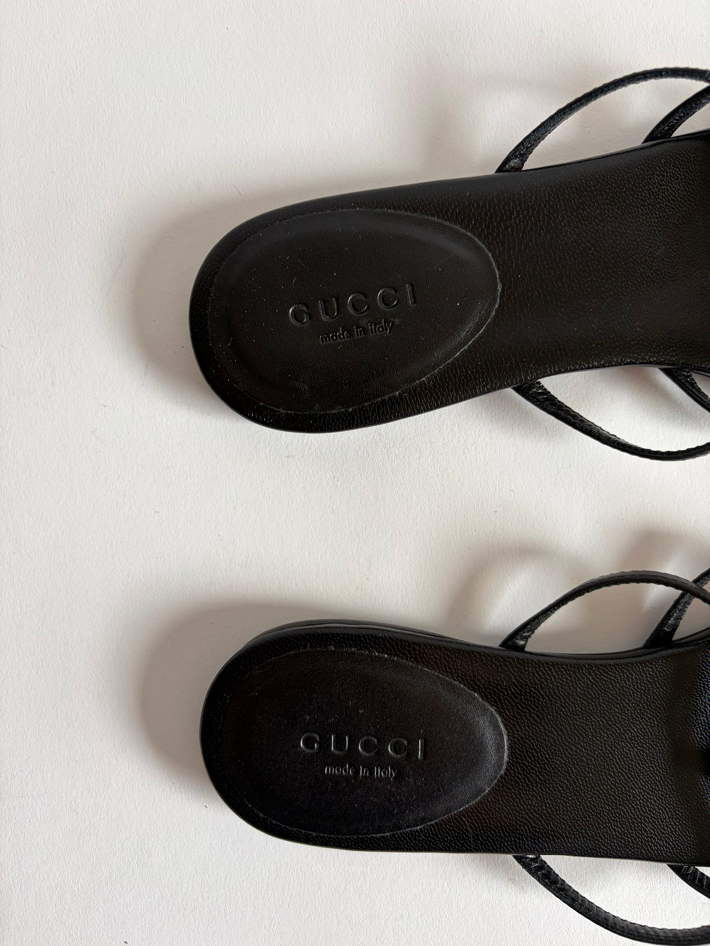 GUCCI INTERLOCKING G LOGO LEATHER SLIDES