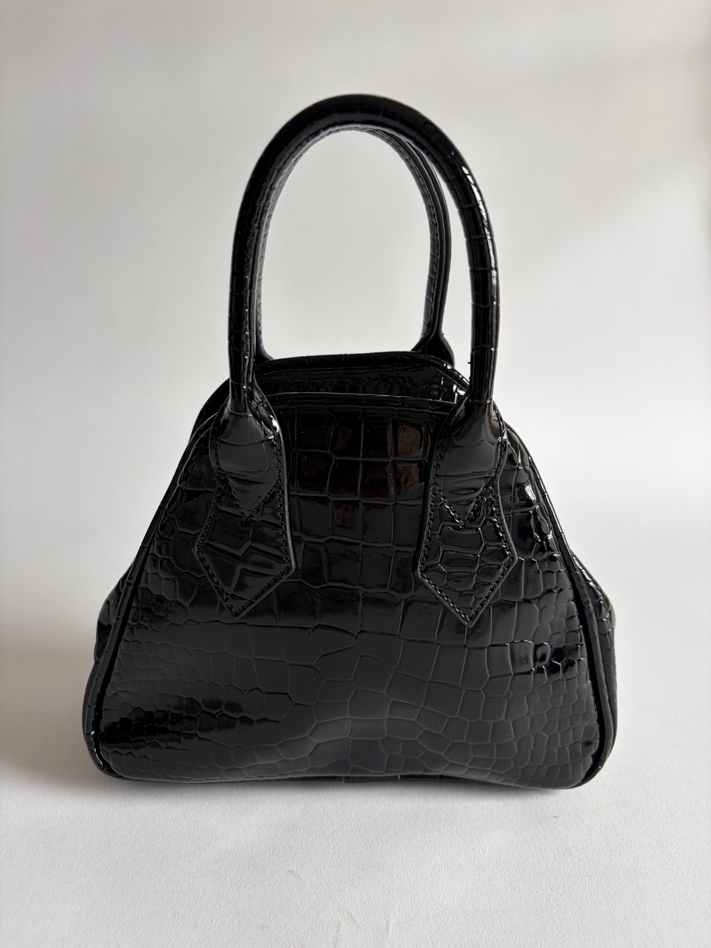 VIVIENNE WESTWOOD MINI YASMINE MINI SATCHEL