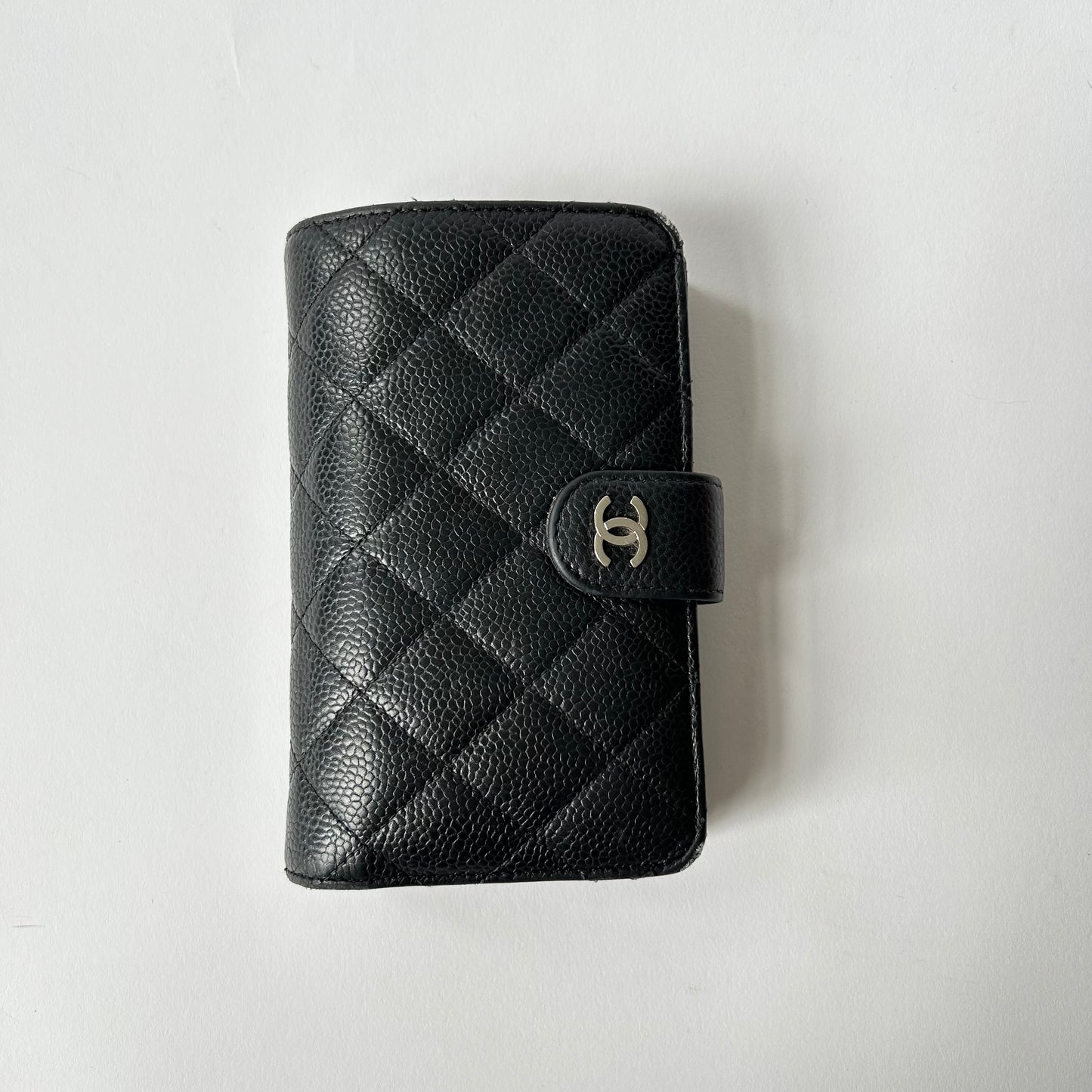 CHANEL QUILTED CC CAVIAR L-ZIP LEATHER WALLET