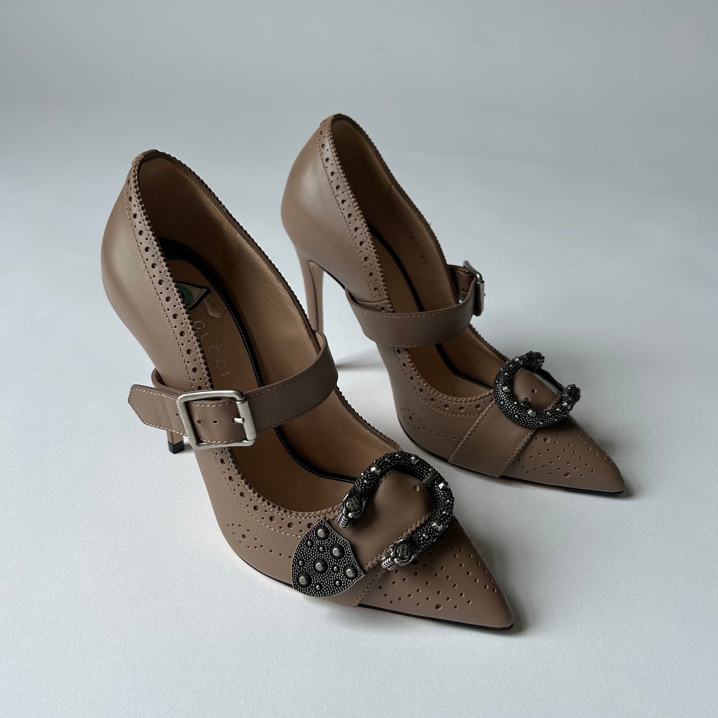 GUCCI DIONYSUS MARY JANE PUMPS TAUPE PERFORATED LEATHER SIZE 37