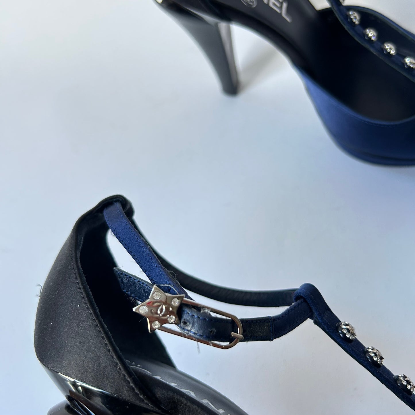 CHANEL NAVY SATIN CRYSTAL EMBELLISHED T-STRAP PLATFORM PUMPS SIZE 37