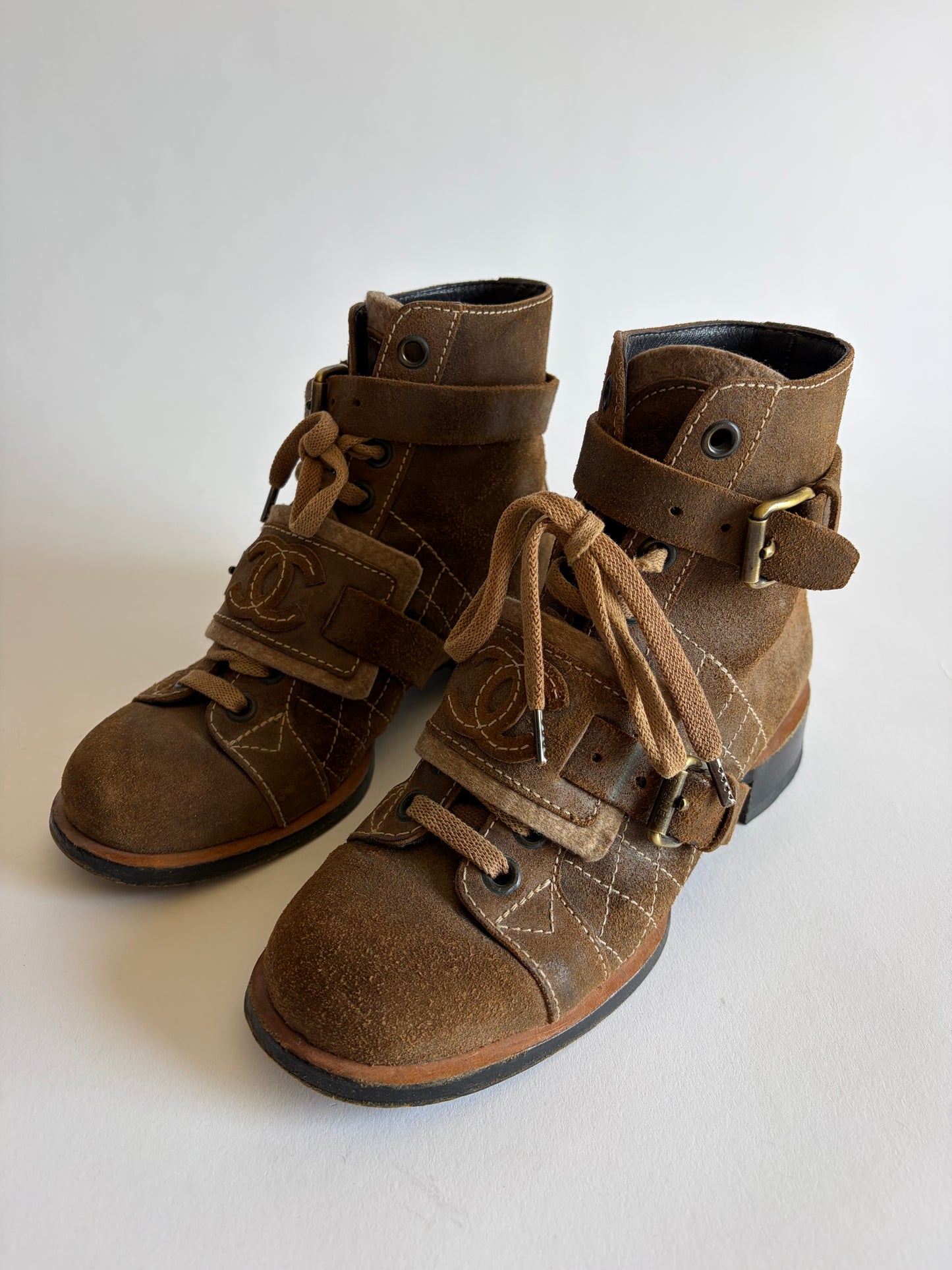VINTAGE CHANEL SUEDE BROWN COMBAT BOOTS