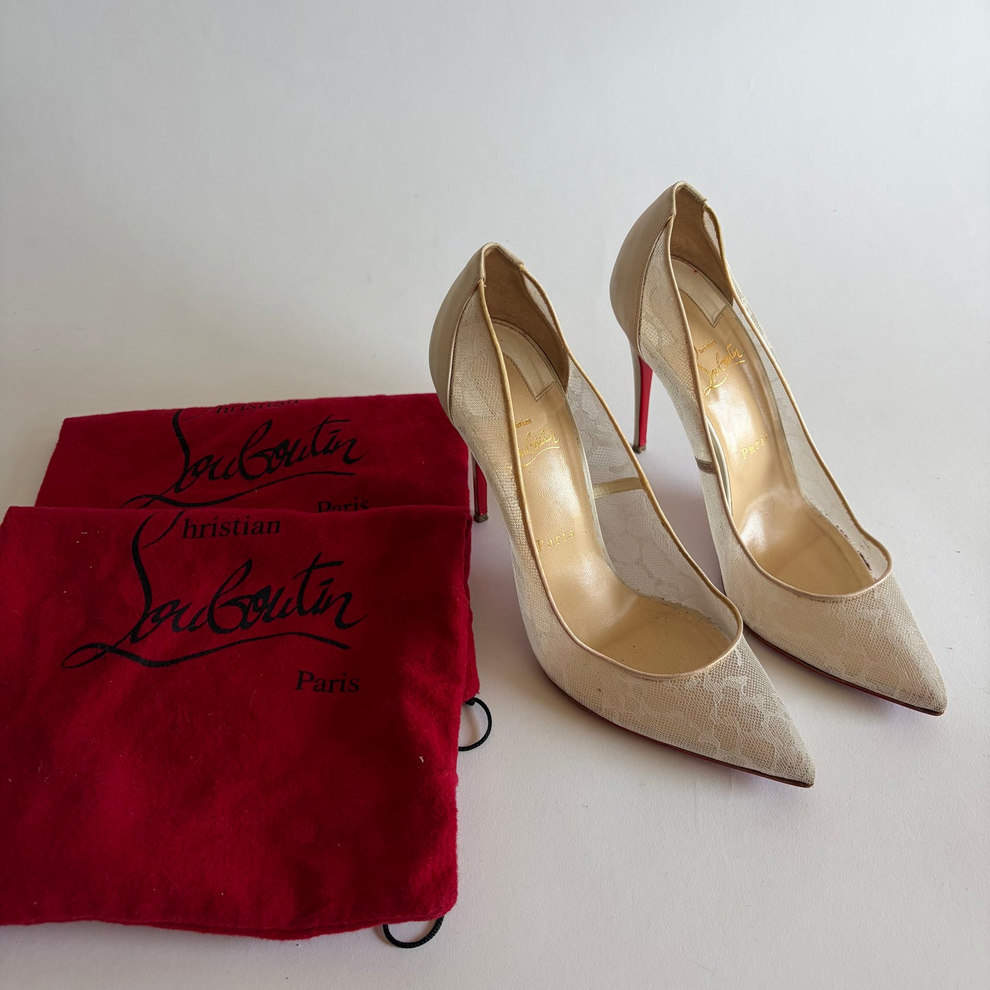 CHRISTIAN LOUBOUTIN OFF WHITE SATIN AND LACE FOLLIES PUMPS