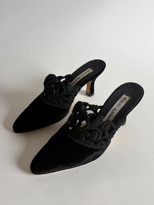 MANOLO BLAHNIK VELOUR AND LACE MULES