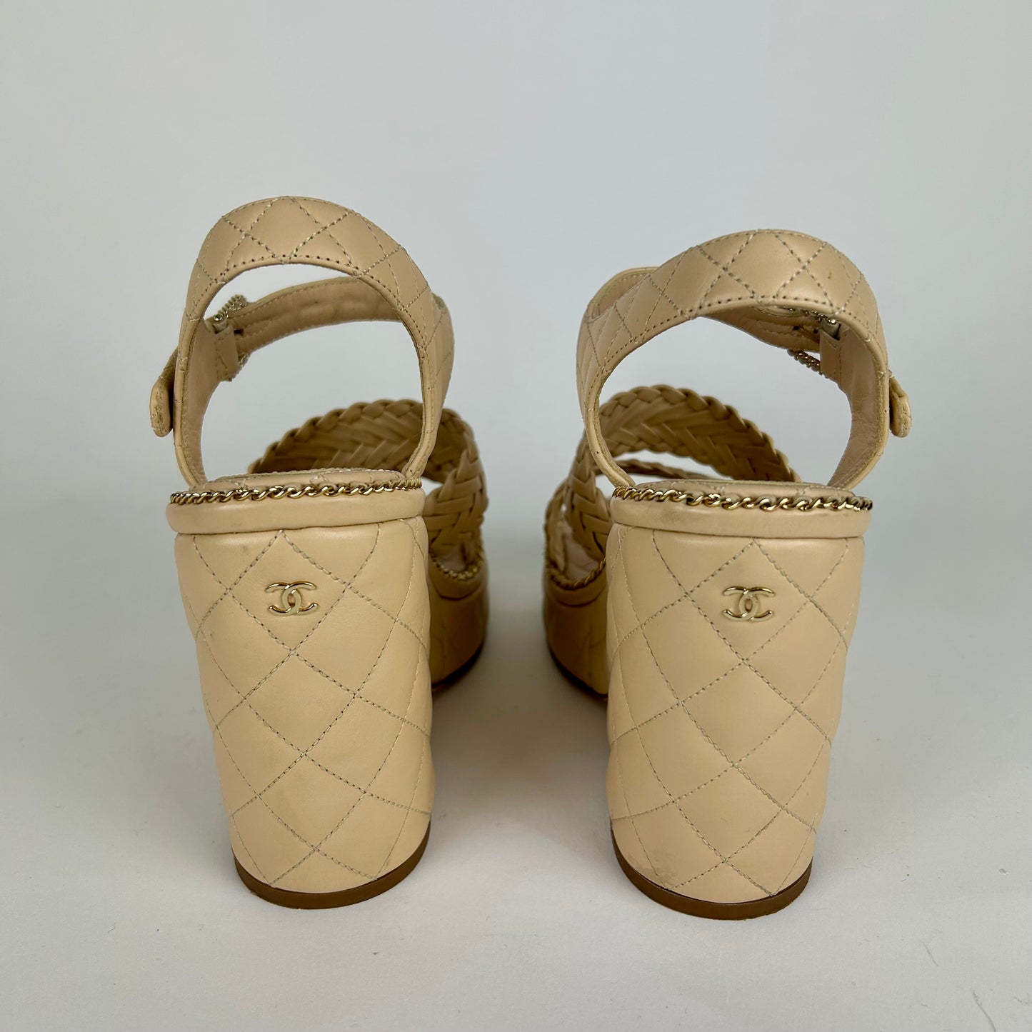 CHANEL 2015 QUILTED PATTERN BEIGE PLATFORM SANDALS