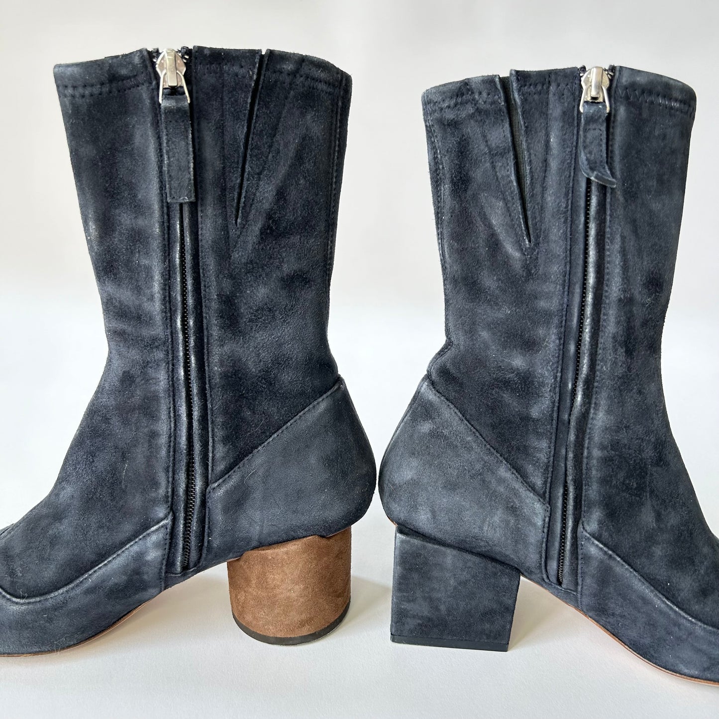 JACQUEMUS ROND CARRÉ GRAY SUEDE ANKLE BOOTS SIZE 36