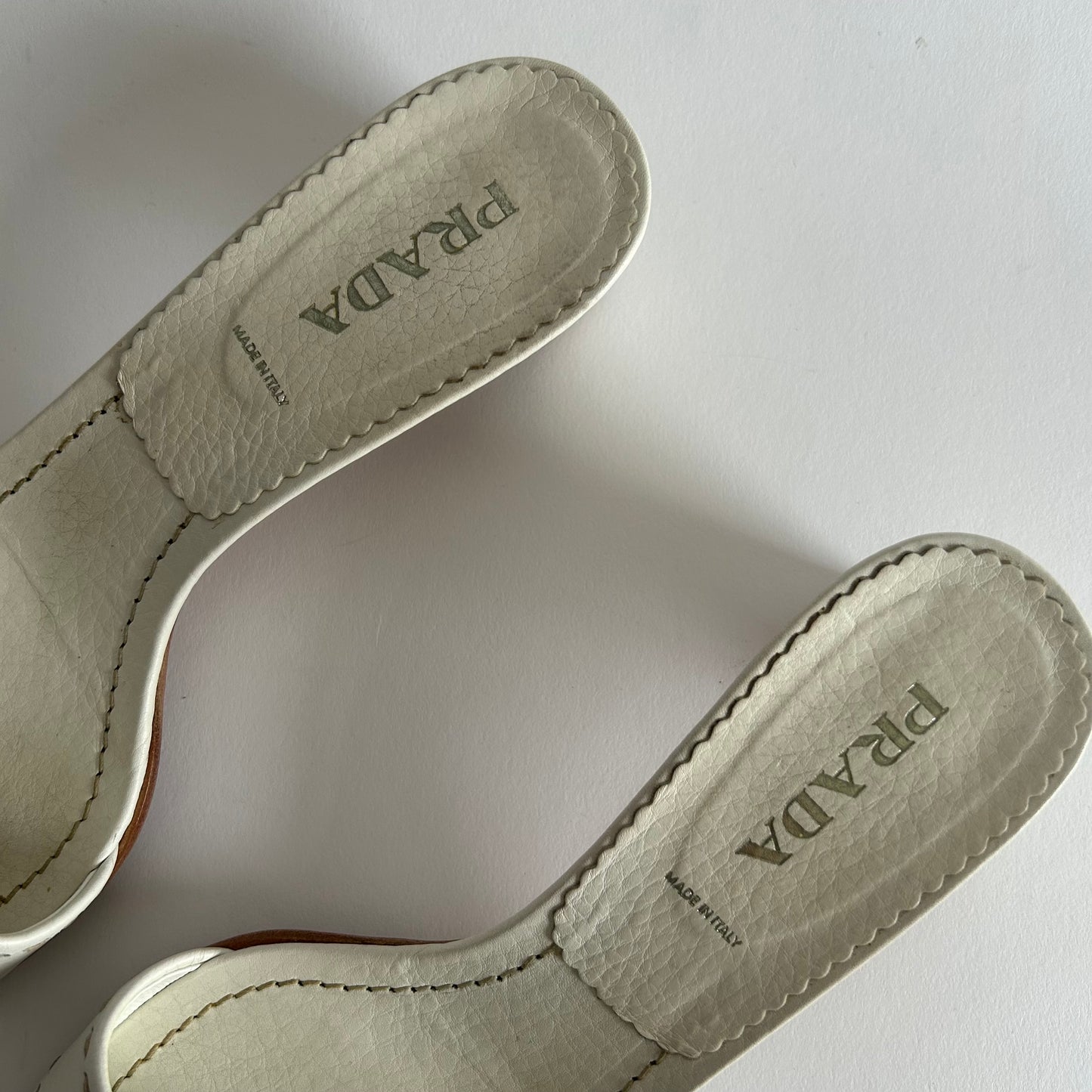 PRADA WHITE LEATHER MULES