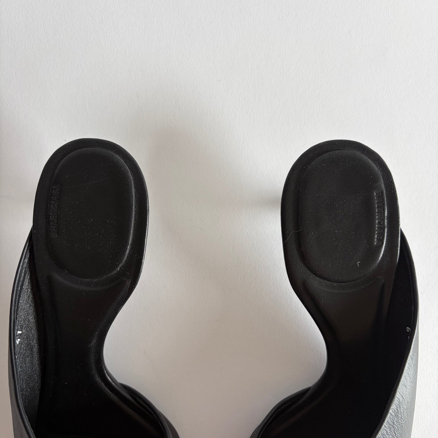 BALENCIAGA BLACK SQUARE TOE MULES