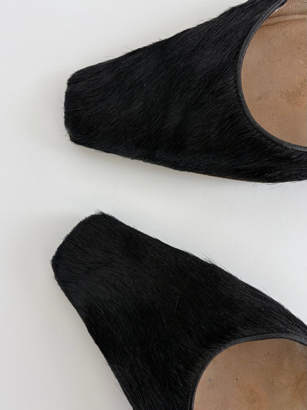 VINTAGE GIUSEPPE ZANOTTI PONEY HAIR SQUARE TOE BLACK MULES
