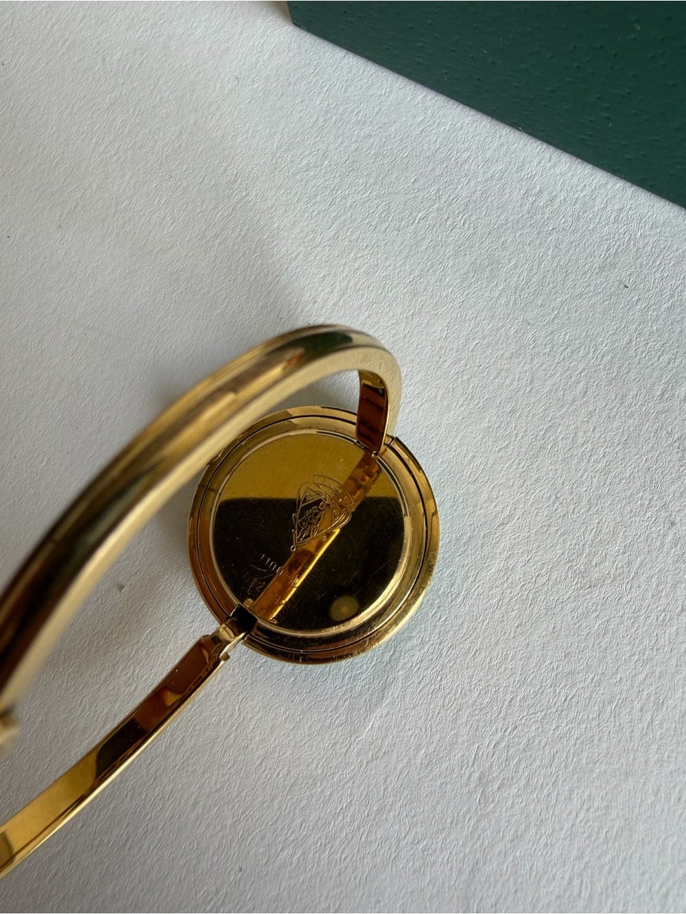 Vintage Gucci Change Bezel Watch Gold