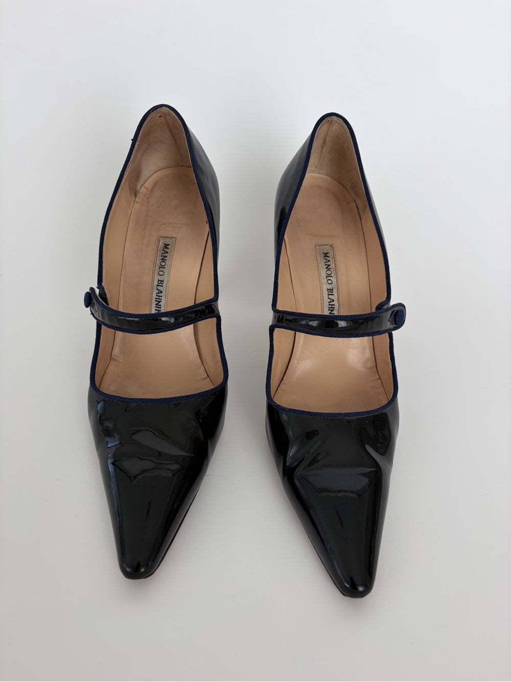 Manolo Blahnik Camparine Navy Blue Patent Leather Mary Jane Pumps Size 40