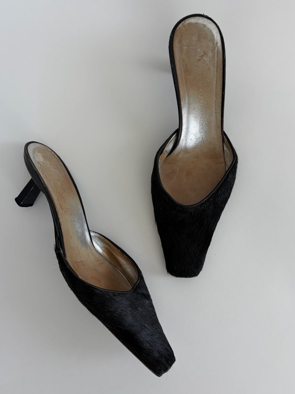 VINTAGE GIUSEPPE ZANOTTI PONEY HAIR SQUARE TOE BLACK MULES