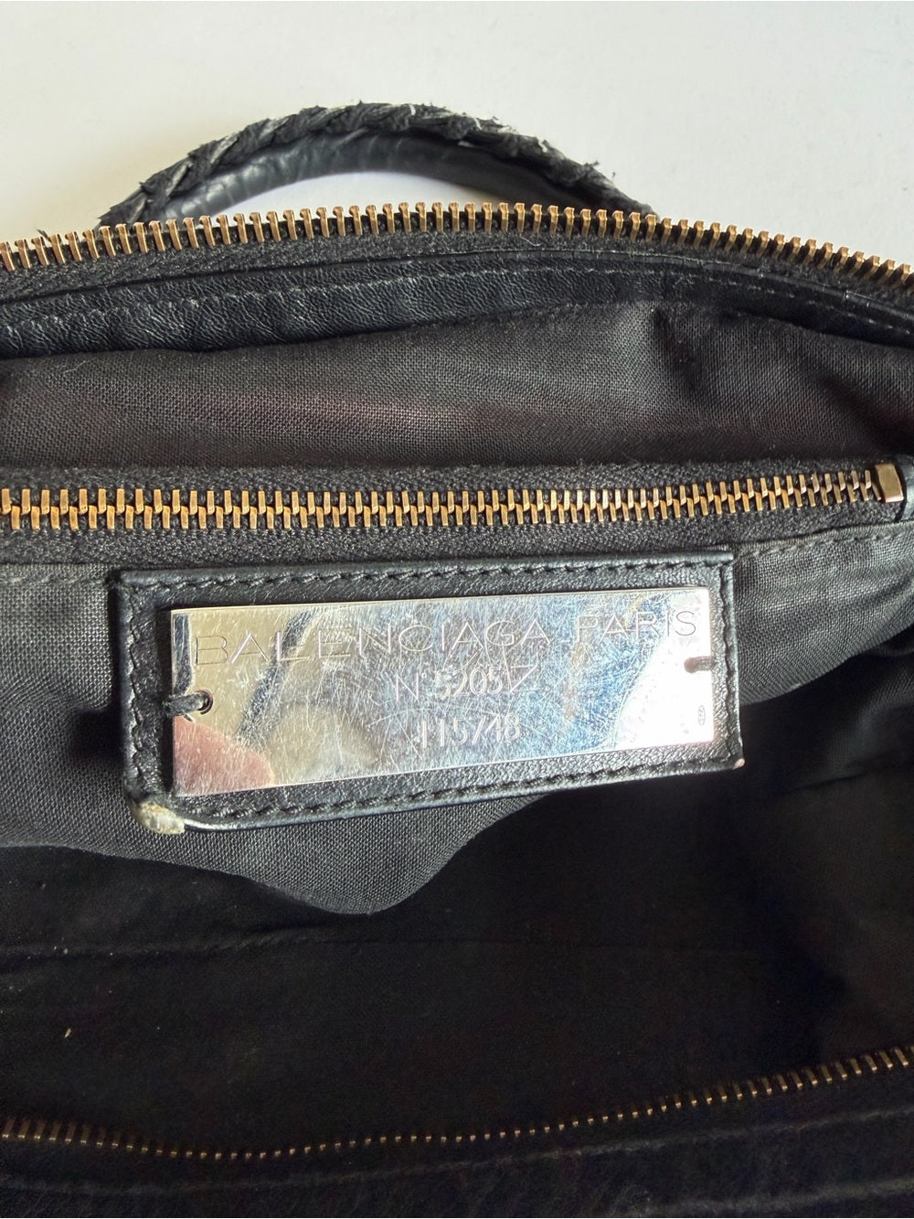 VINTAGE BALENCIAGA BLACK CITY BAG