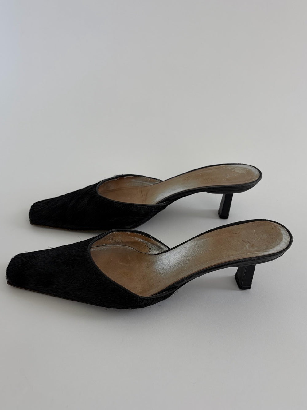 VINTAGE GIUSEPPE ZANOTTI PONEY HAIR SQUARE TOE BLACK MULES