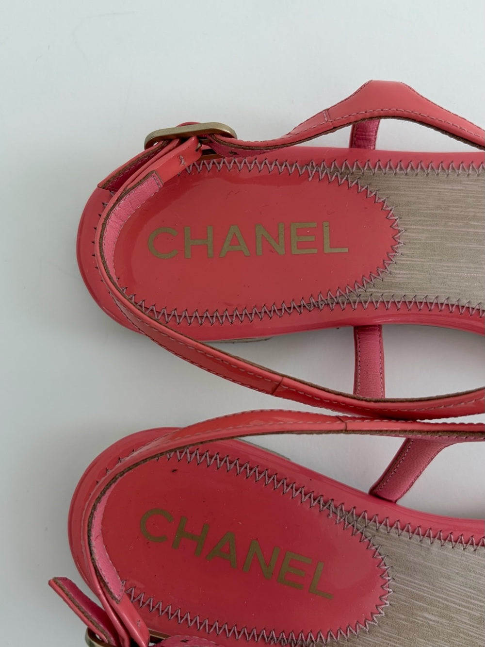 Chanel Interlocking CC Logo Patent Leather T-Strap Sandals Pink